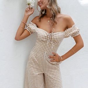Jumpsuit off shoulder fashionable